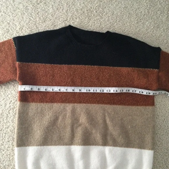 Striped Warm Thick Sweater - Picture 4 of 6